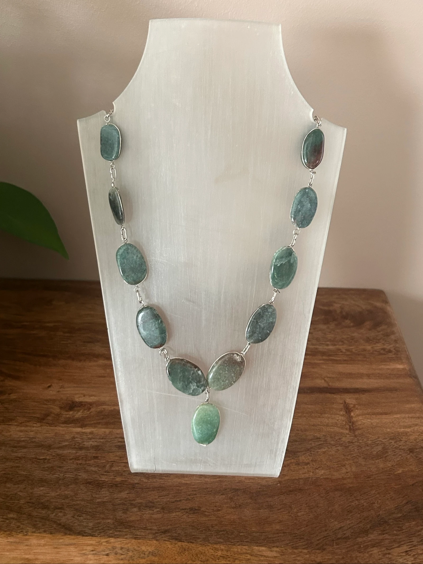 Collier vintage pierre 